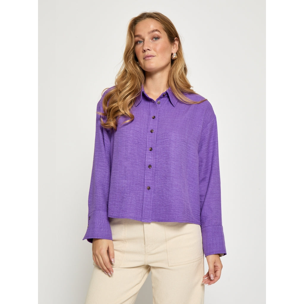 PEPPERCORN GABY SHORT SHIRT | PURPLE