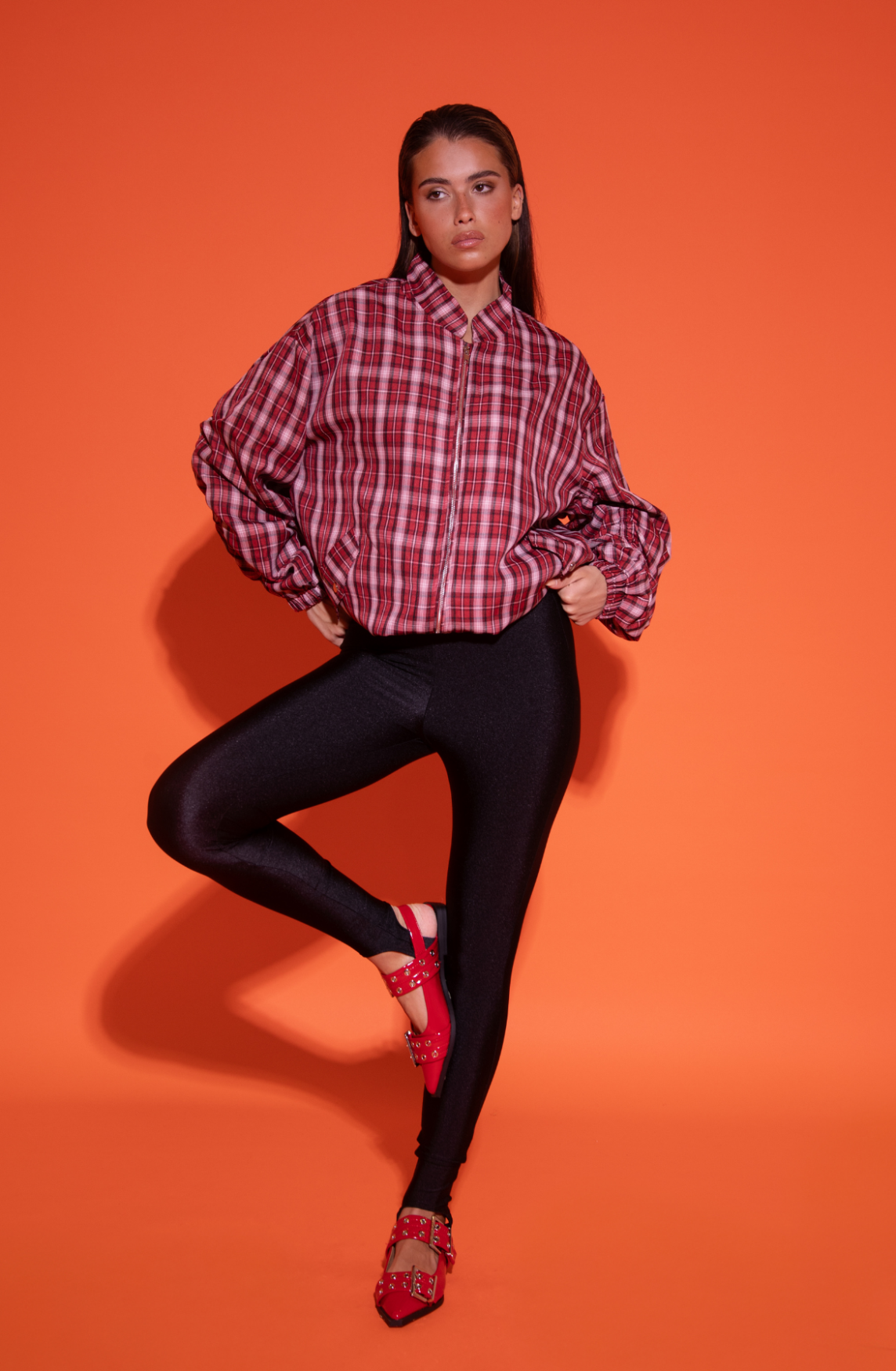 STUDIO AMAYA CHECK BOMBER