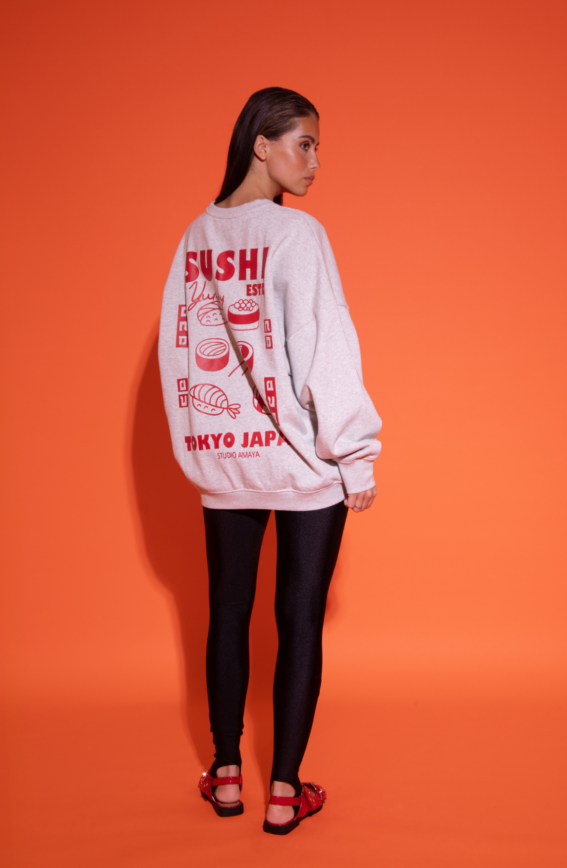 STUDIO AMAYA JAPAN SWEATER | GRIJS