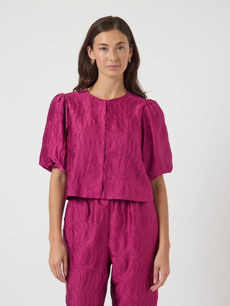 YAS LIMO 2/4 SHORT TOP | FUCHSIA