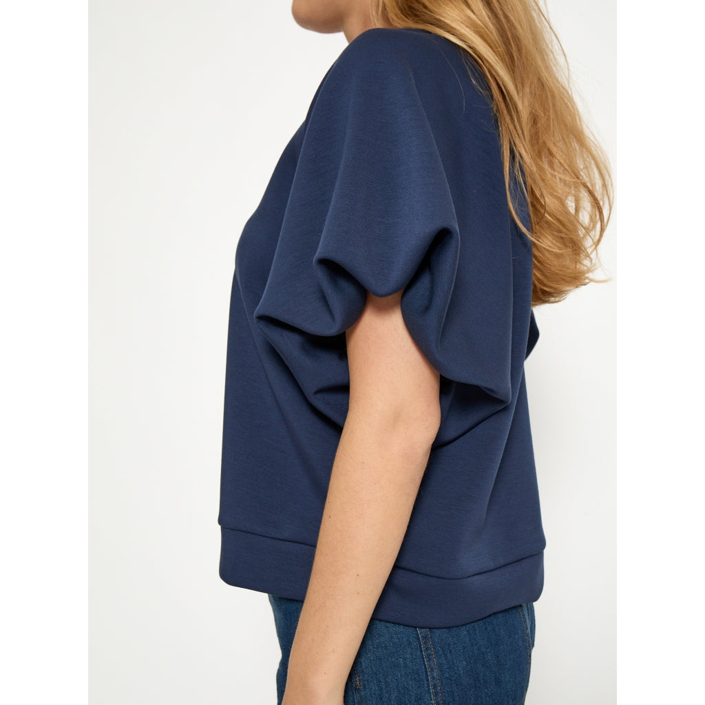 PEPPERCORN MINNIE BALLOON SLEEVE TOP