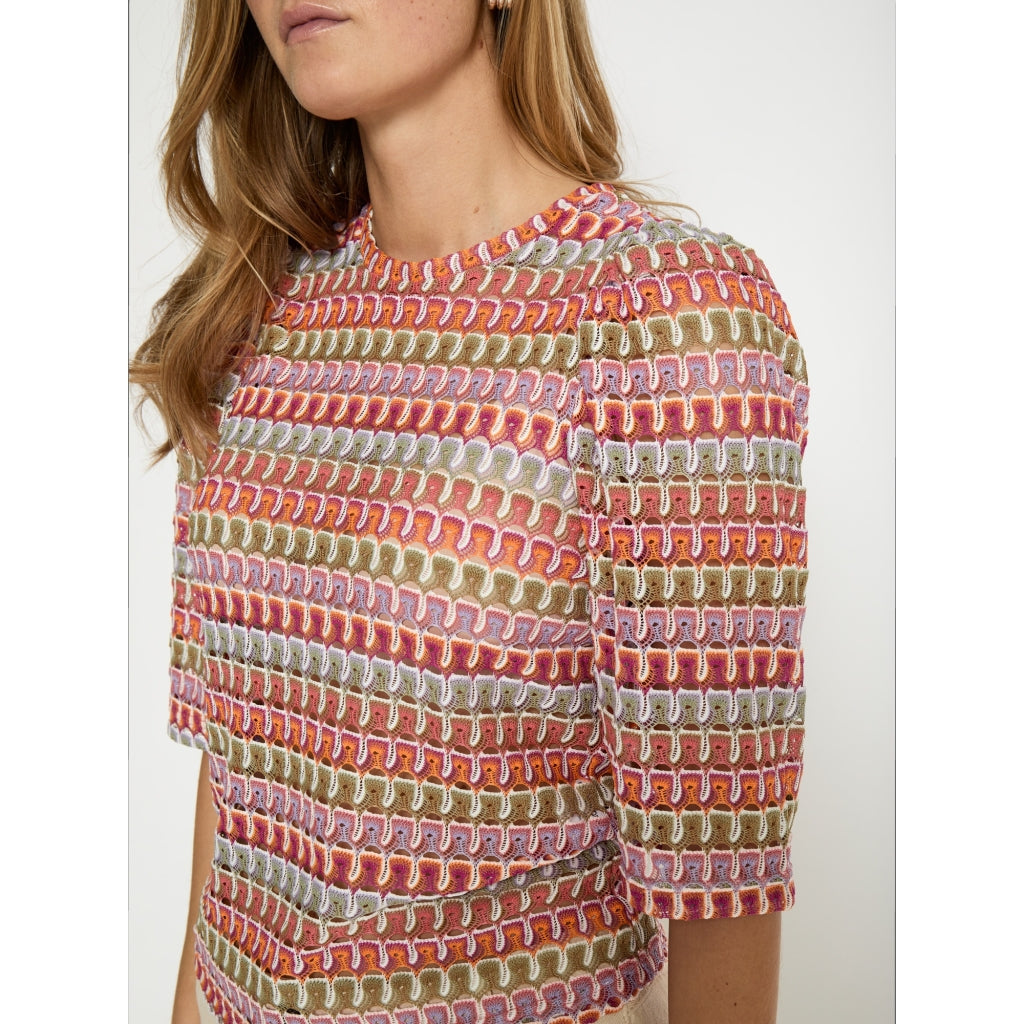 PEPPERCORN BIKA HALF SLEEVE TOP