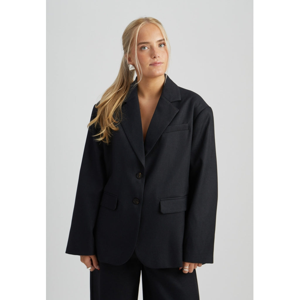 PEPPERCORN TANNE BLAZER | BLACK
