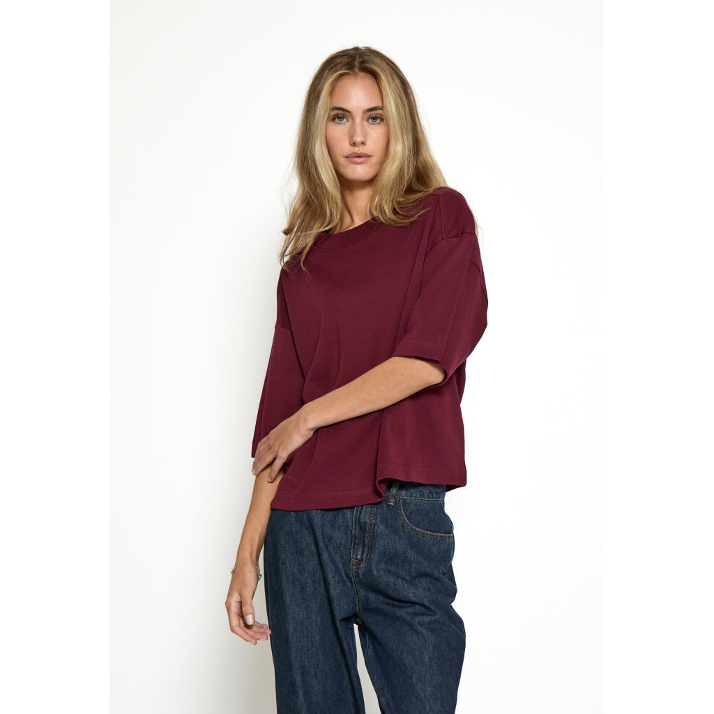 PEPPERCORN FIOLA GOTS T-SHIRT | ROOD