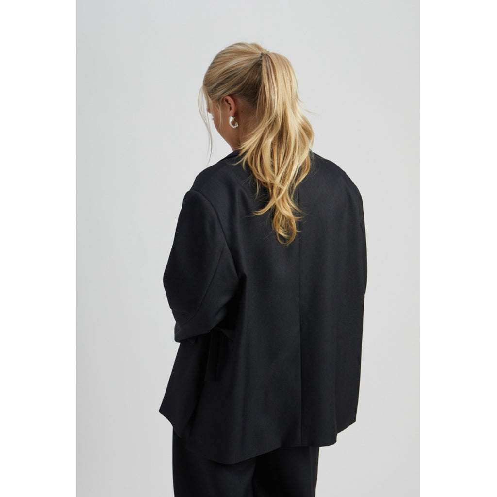 PEPPERCORN TANNE BLAZER | BLACK