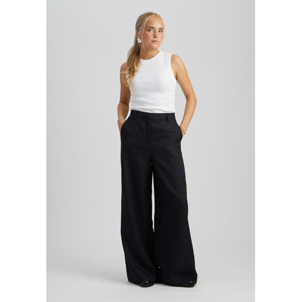 PEPPERCORN TANNE PANT | BLACK