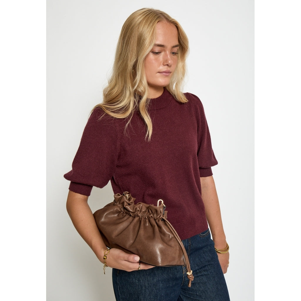 DESIRES CHARITY KNIT PULLOVER | TAWNY PORT