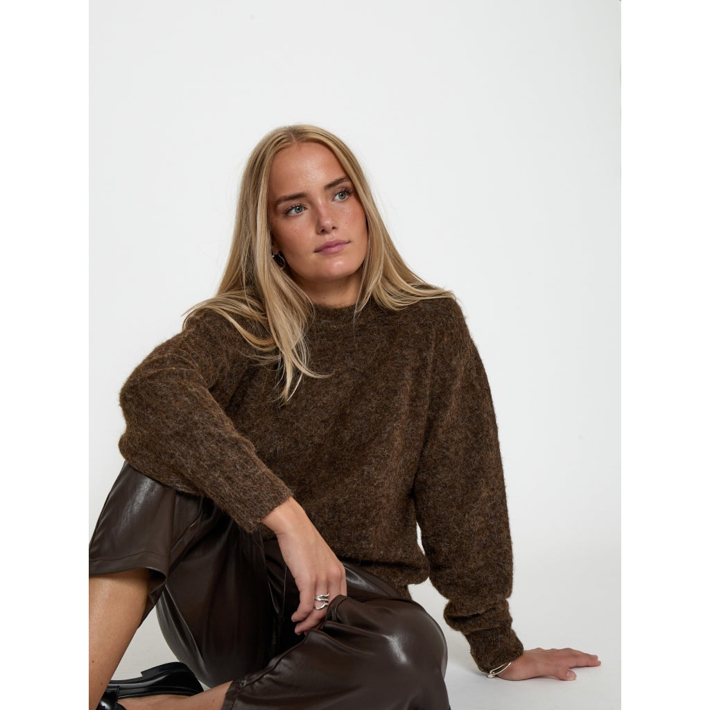 PEPPERCORN SYLVIE KNIT PULLOVER | JAVA BROWN MELANGE