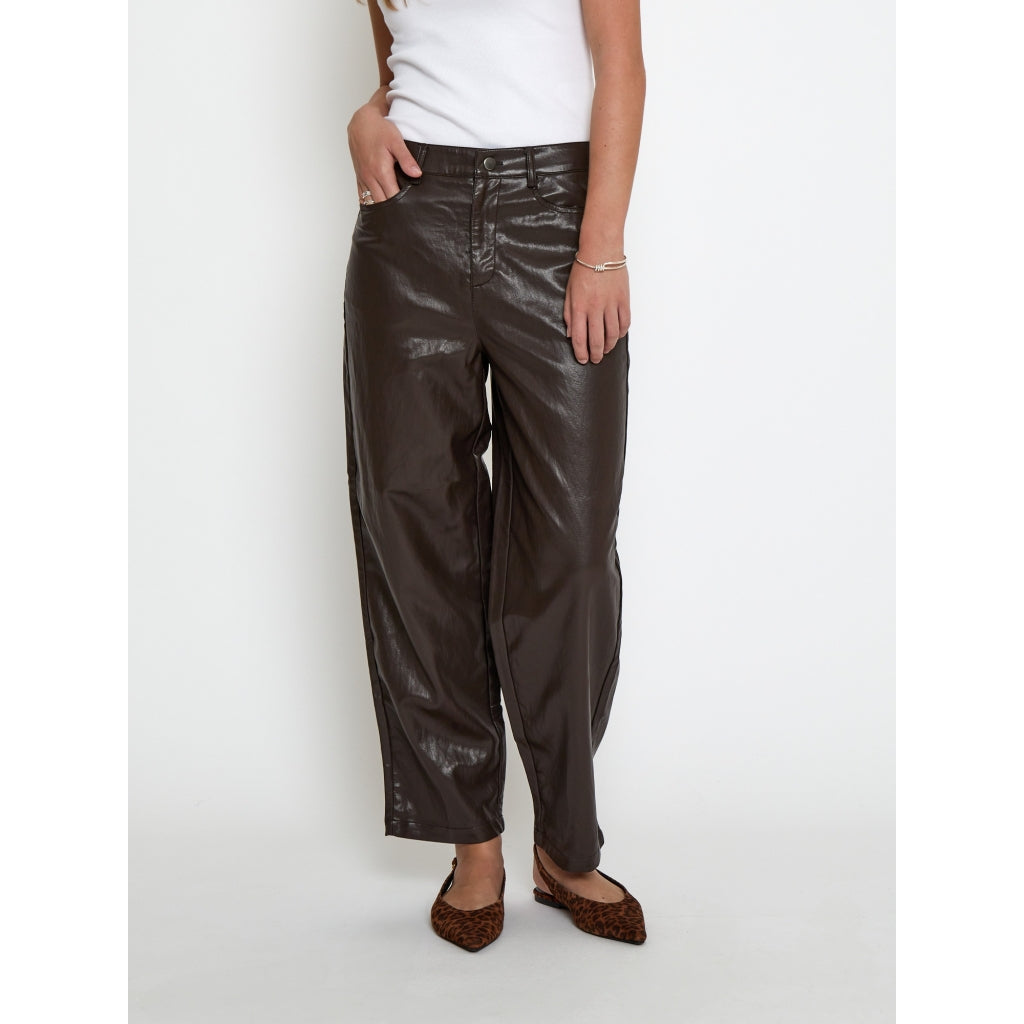 PEPPERCORN SAGE NAMIRA PANTS | JAVA BROWN