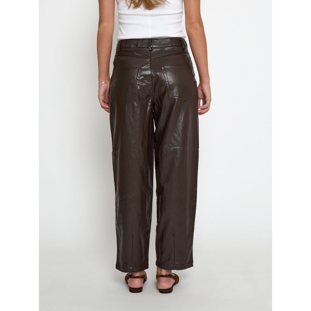 PEPPERCORN SAGE NAMIRA PANTS | JAVA BROWN