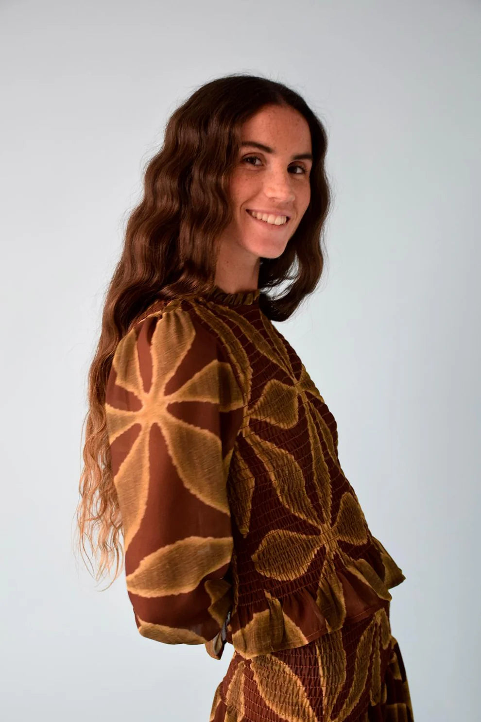 MIND TRAVELER SMOCK TOP MET BRUIN/GROENE BLOEMENPRINT