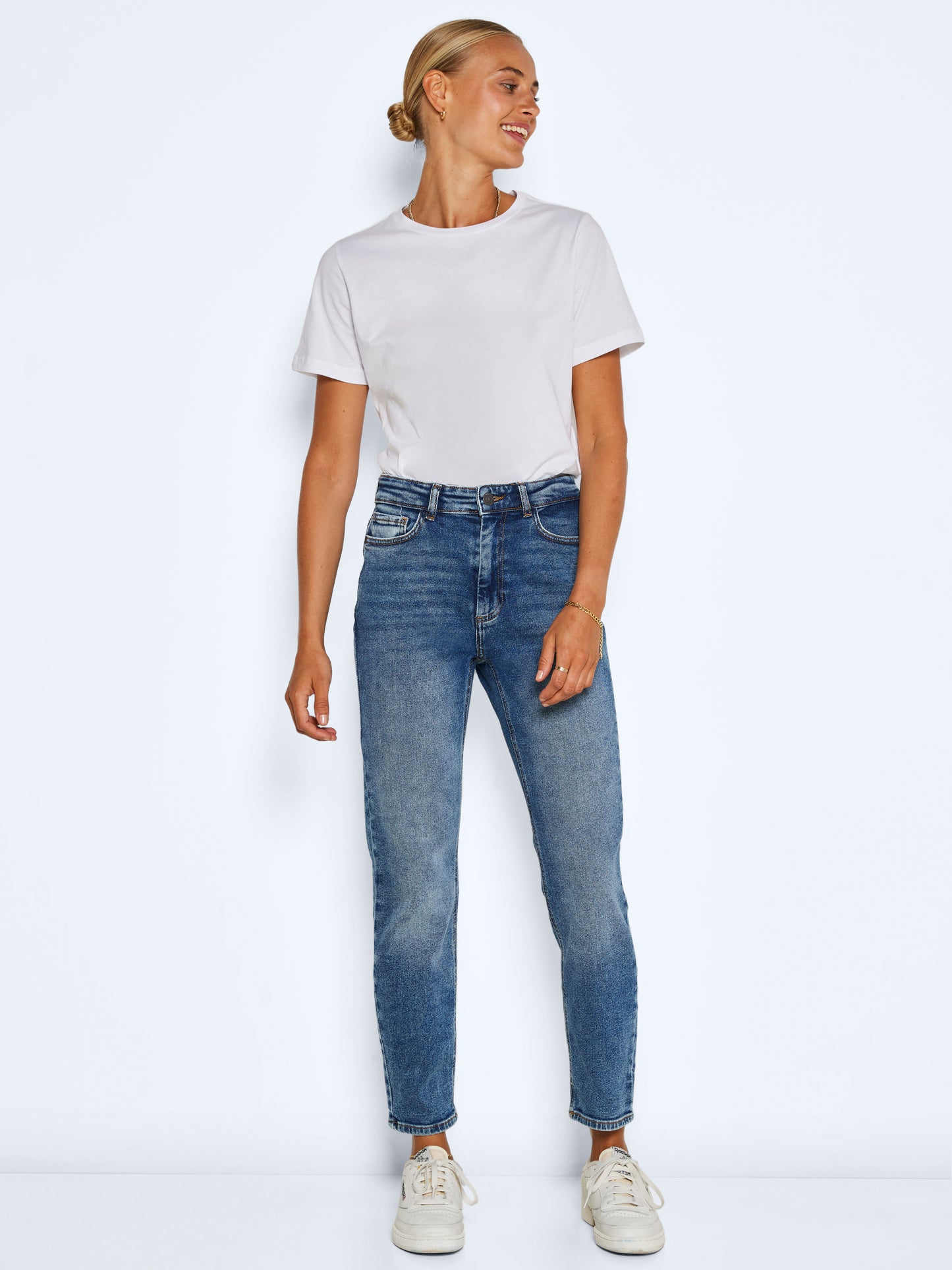 NOISY MAY MONI HW ST ANK JEANS | MEDIUM BLUE DENIM