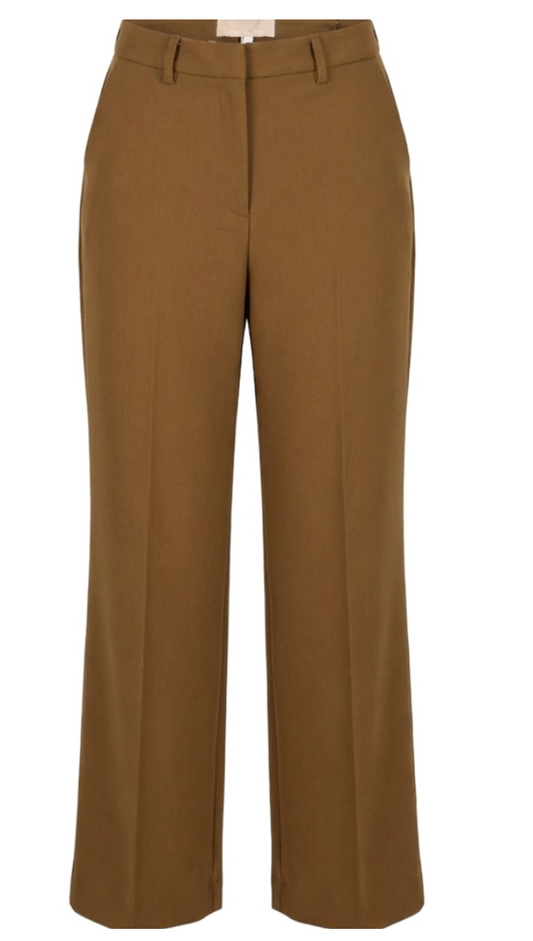 PEPPERCORN GINA STRAIGHT PANT | TOFFEE