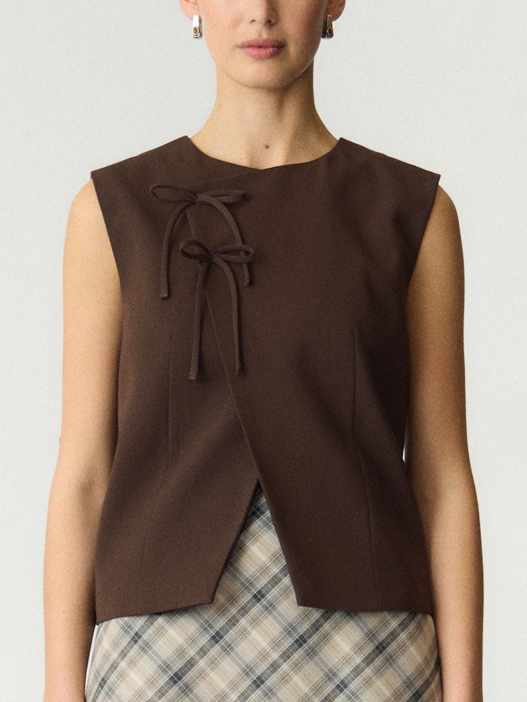 YAS TORIL SL WAISTCOAT TOP