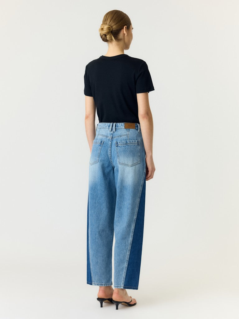 YAS LUA HW PANEL BARREL ANKLE JEANS