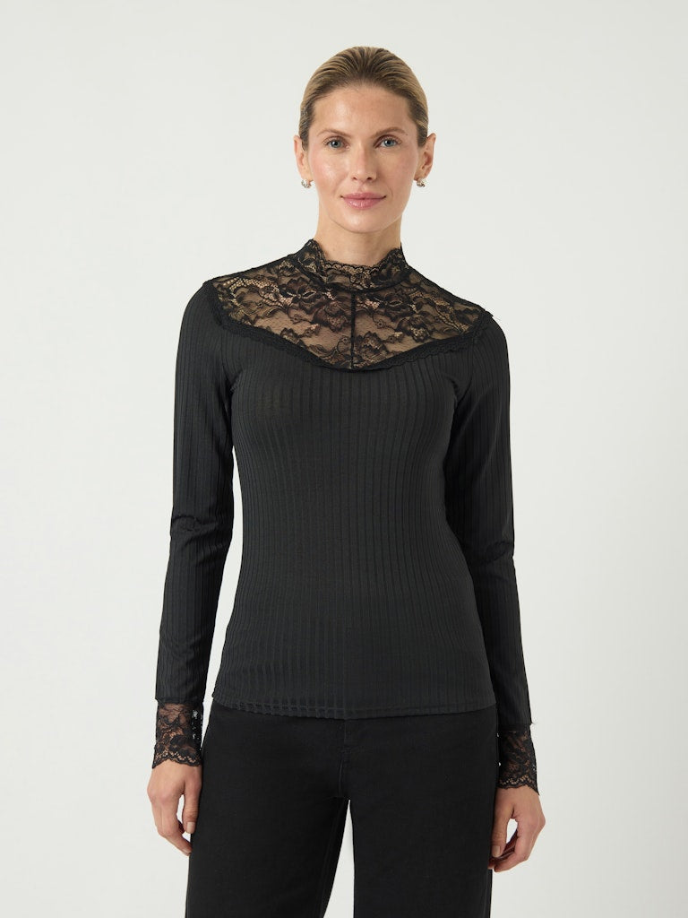 YAS BLACE LS TOP