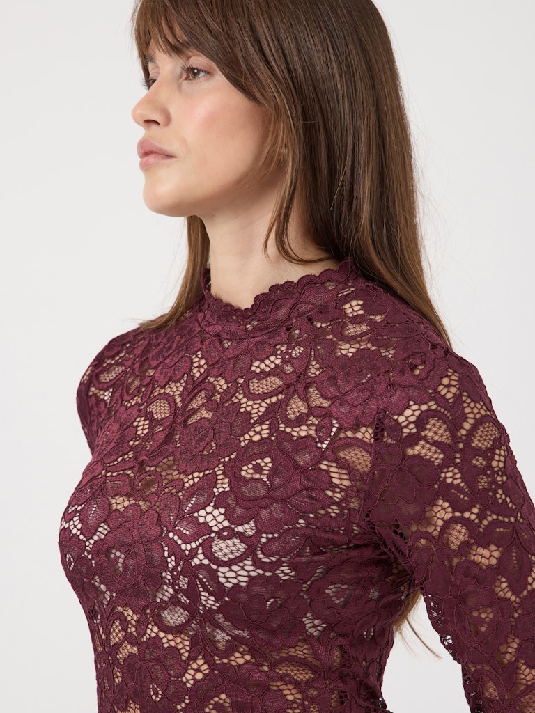YAS LACEY LS LACE TOP | PORT ROYALE