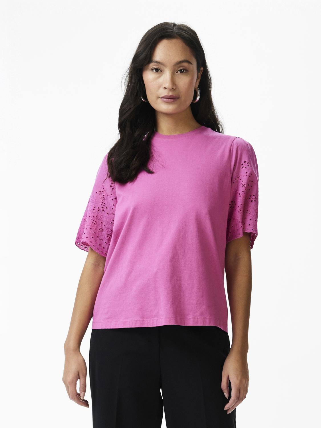 YAS LEX SS TOP WITH EMBROIDERY SLEEVES