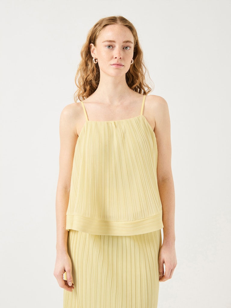 YAS RIVA STRAP TOP