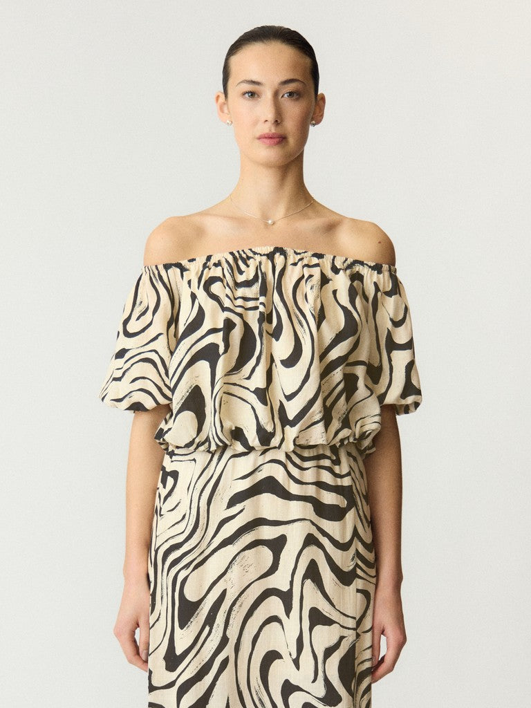 YAS OXY OFF SHOULDER TOP