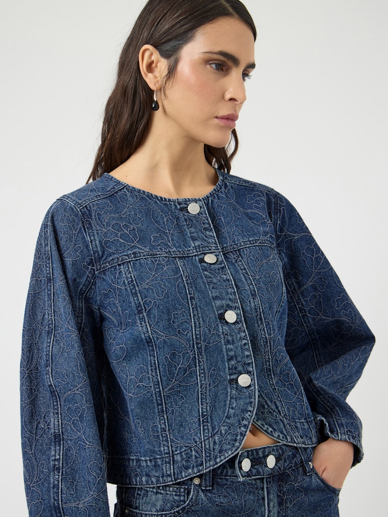 YAS ALIA LS EMBROIDERY DENIM JACKET